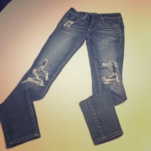 AE skinny distressed jegging